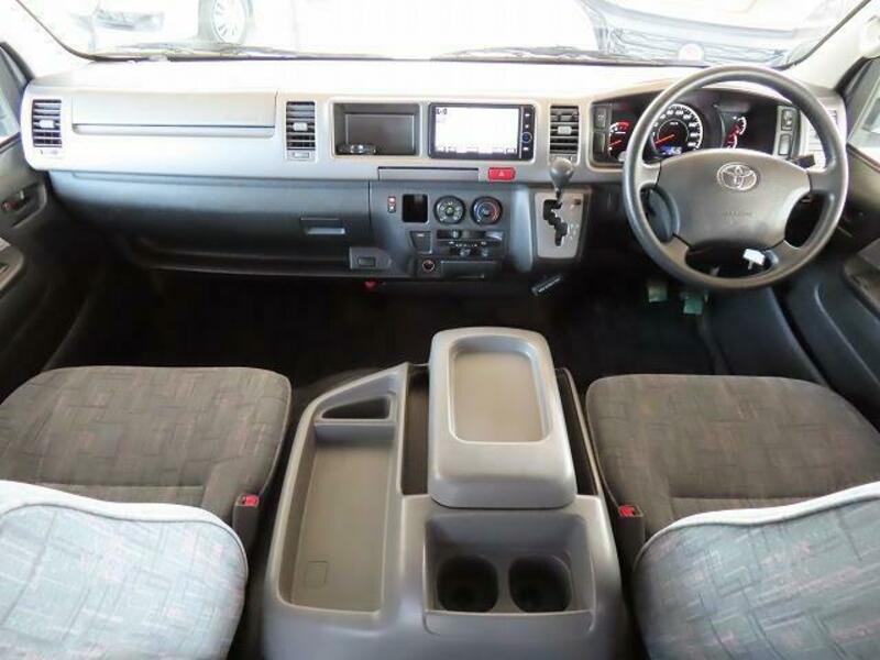 HIACE WAGON