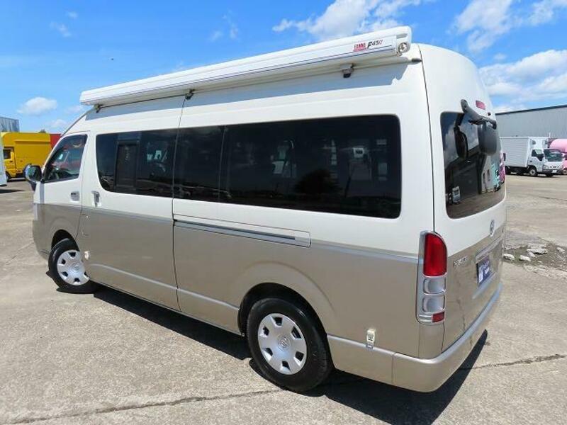 HIACE WAGON