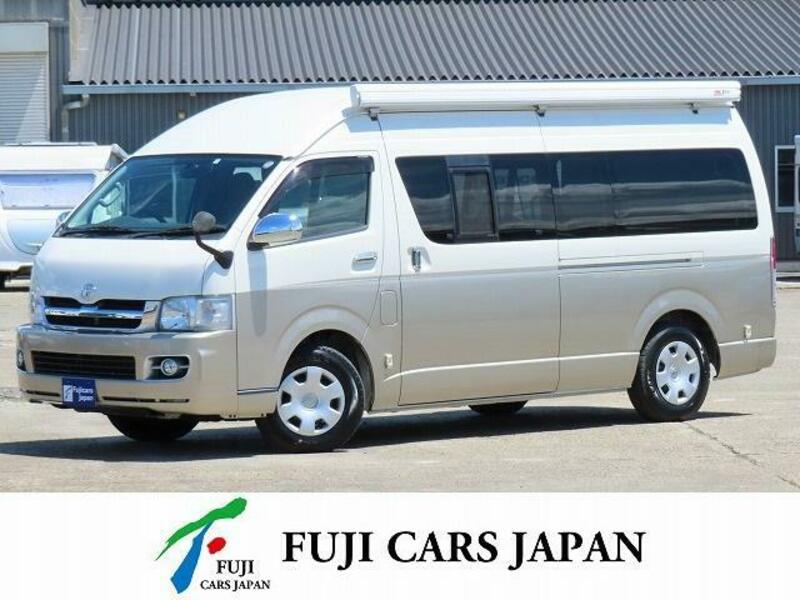 TOYOTA HIACE WAGON