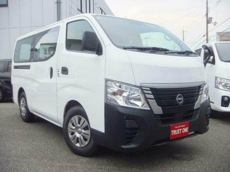 NISSAN CARAVAN