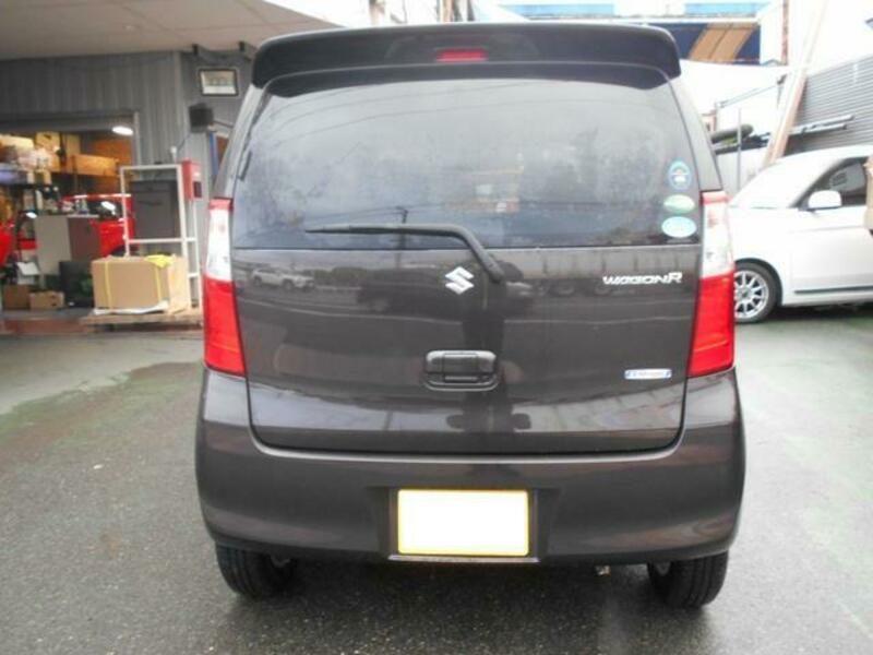 WAGON R