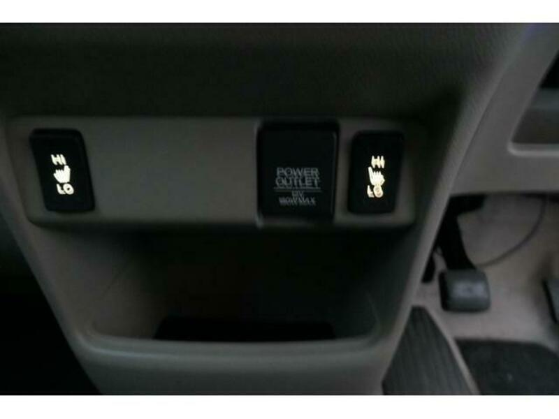 N BOX