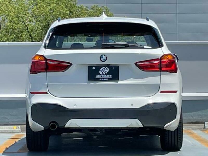 X1