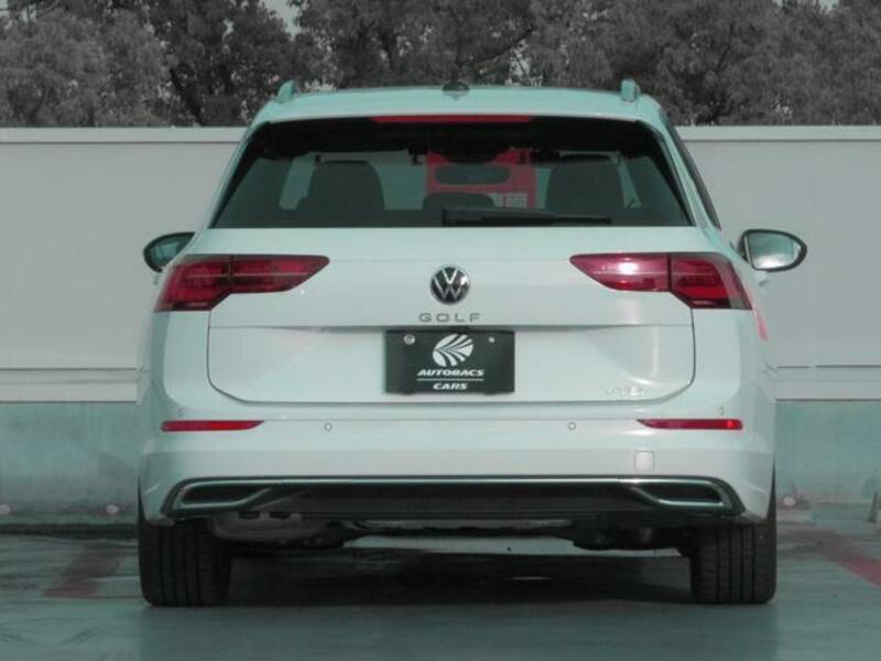GOLF VARIANT