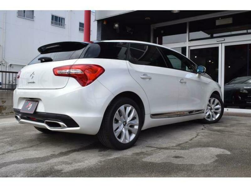 DS5
