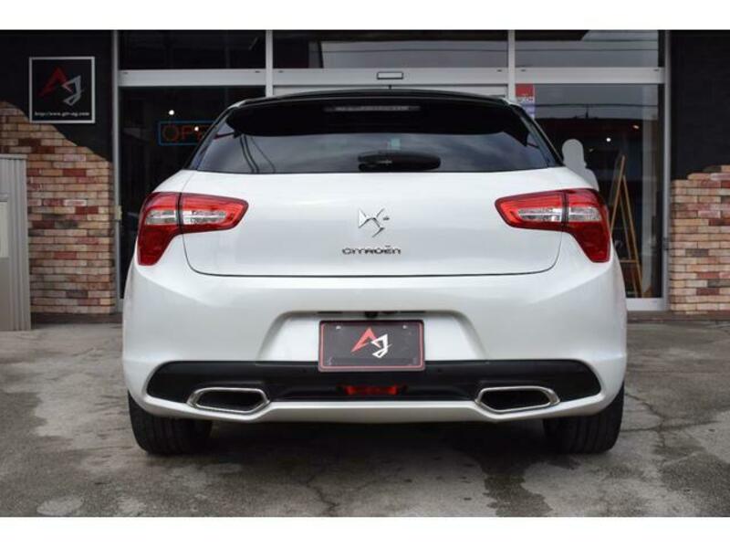 DS5
