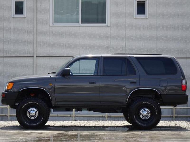 HILUX SURF
