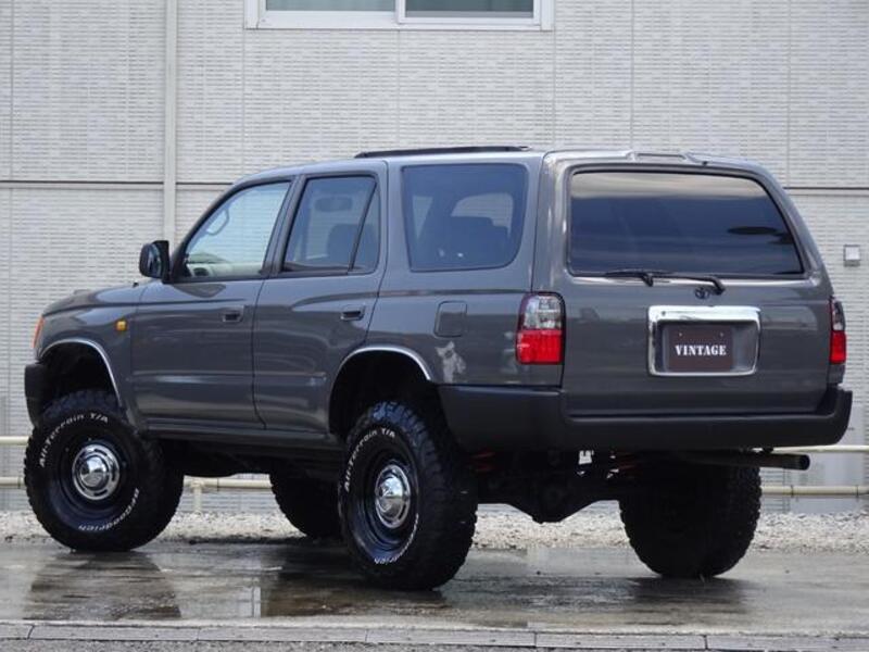 HILUX SURF