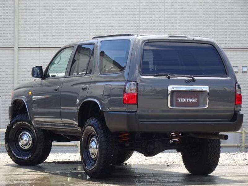 HILUX SURF
