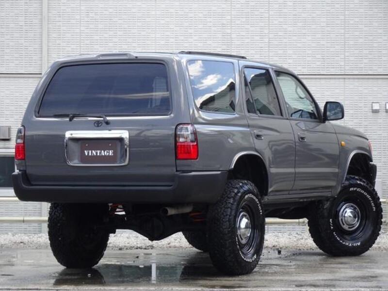 HILUX SURF