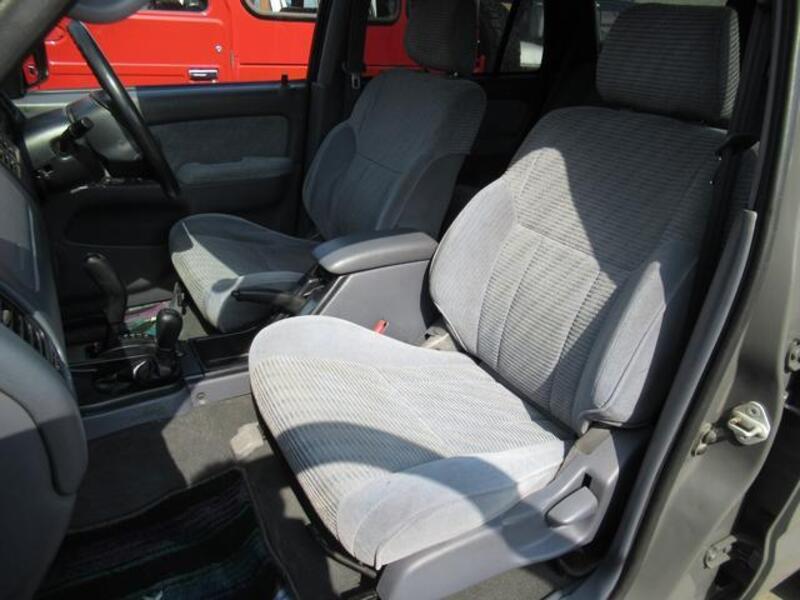HILUX SURF