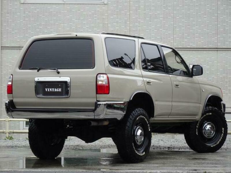 HILUX SURF