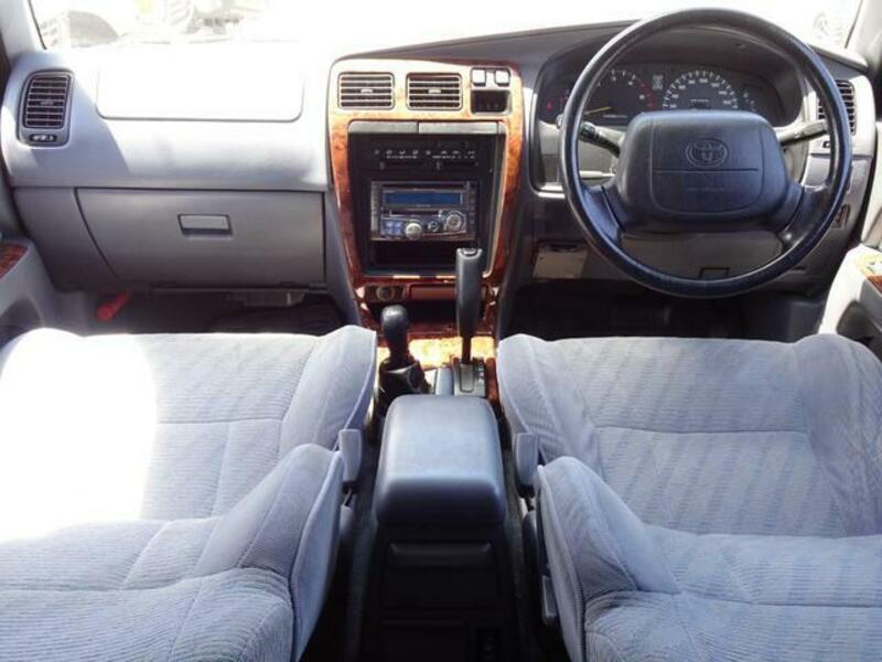 HILUX SURF