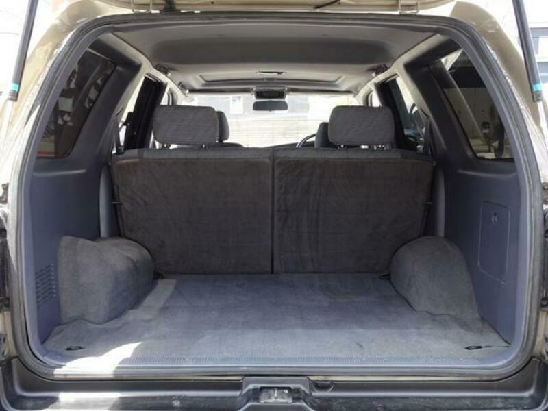 HILUX SURF