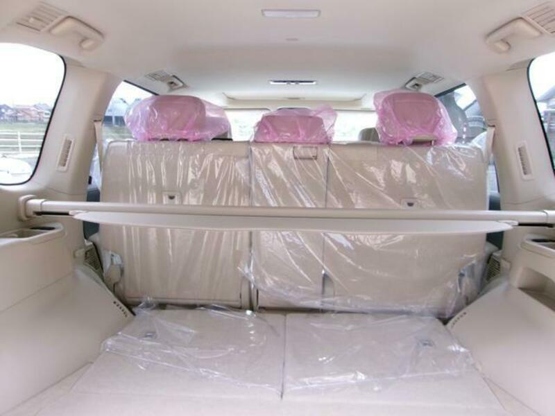 LAND CRUISER