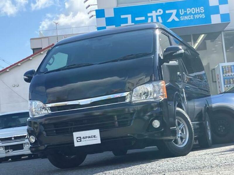 TOYOTA HIACE WAGON