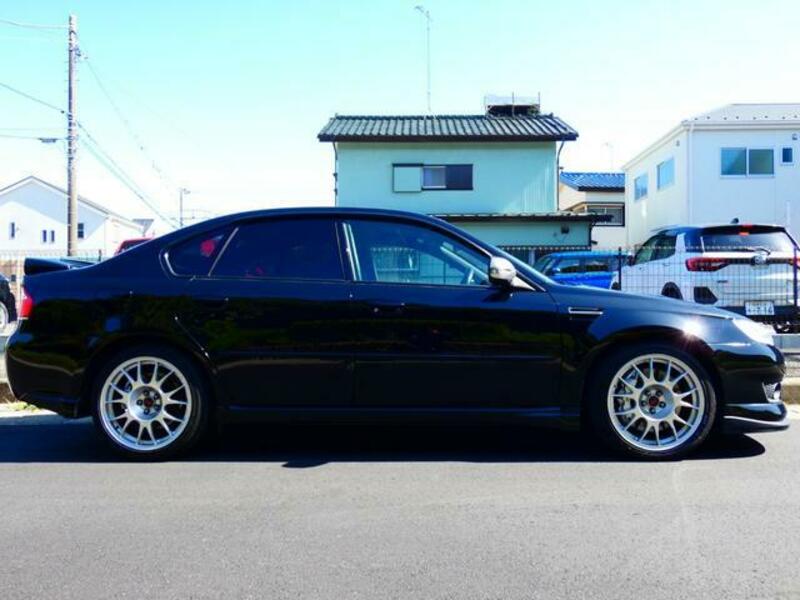 LEGACY B4