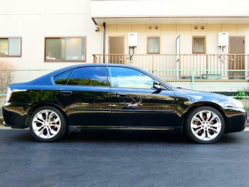 LEGACY B4