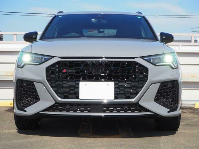 RS Q3