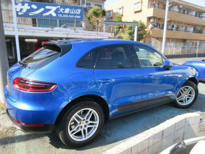 MACAN
