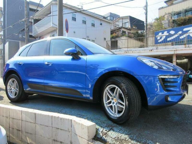 MACAN