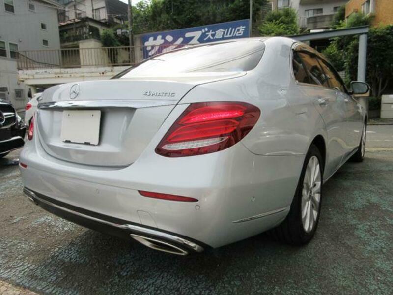E-CLASS