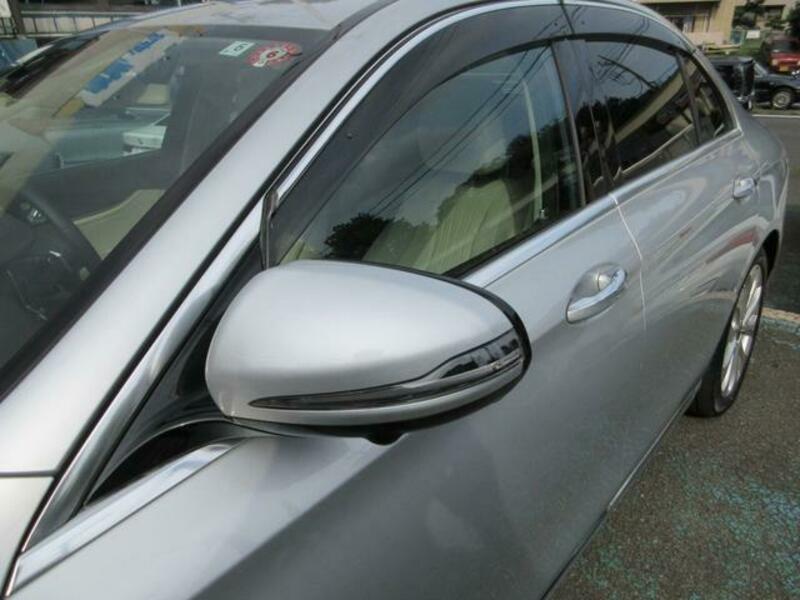 E-CLASS