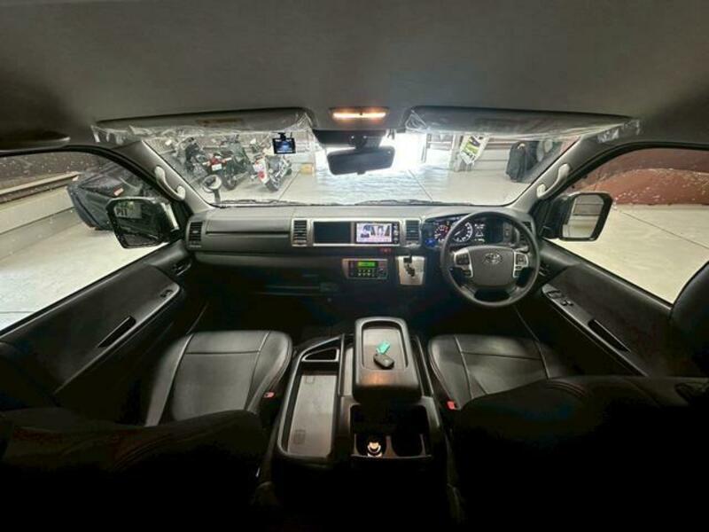 HIACE WAGON