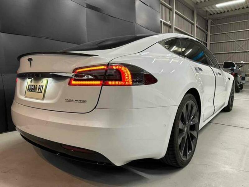 MODEL S