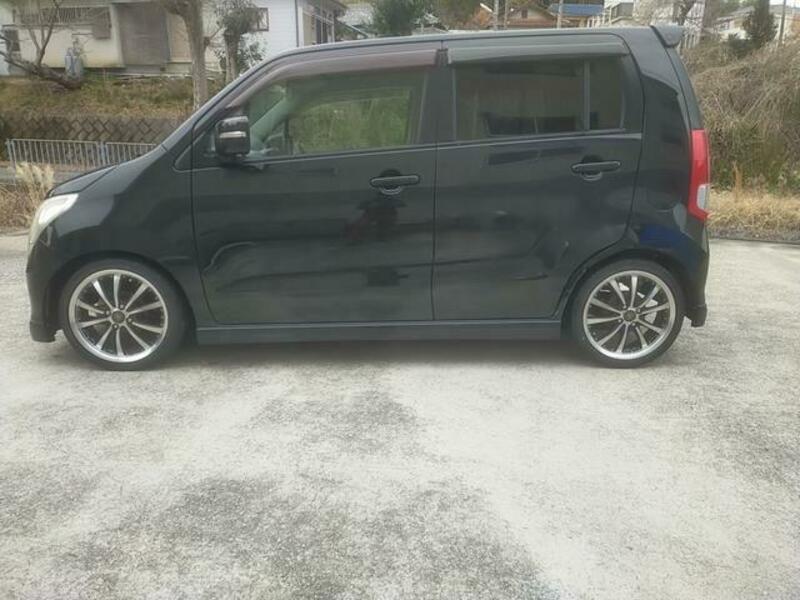 WAGON R