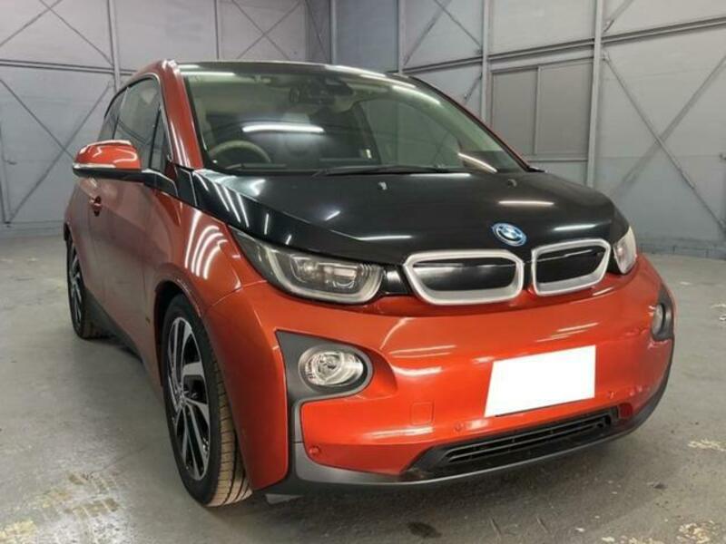 i3