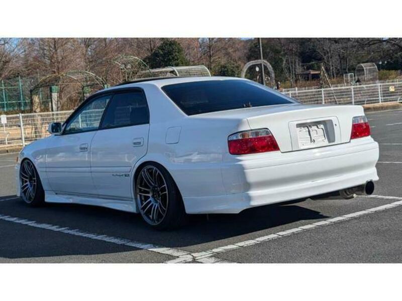 CHASER