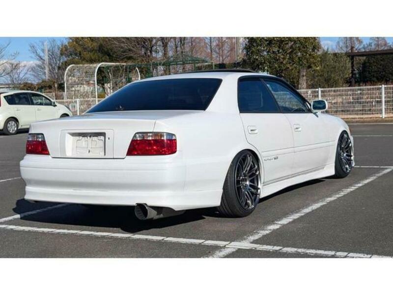CHASER
