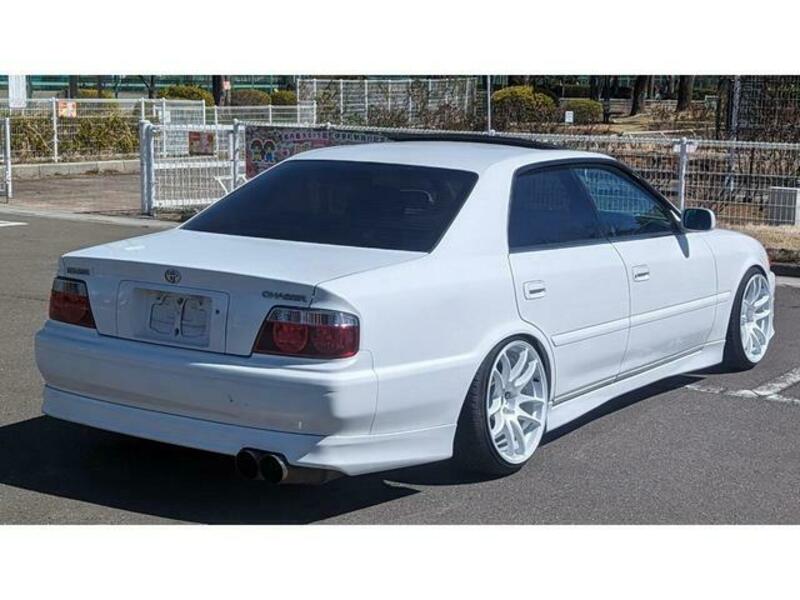 CHASER