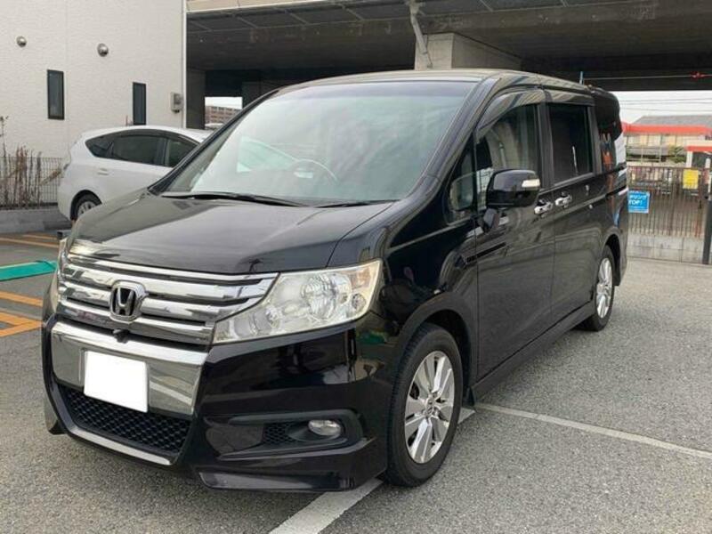 HONDA STEPWAGON SPADA