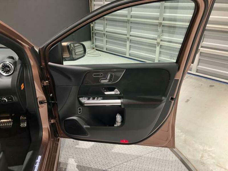 B-CLASS