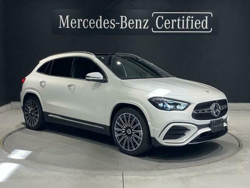 MERCEDES-BENZ GLA CLASS