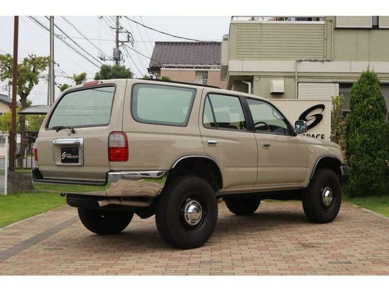 HILUX SURF