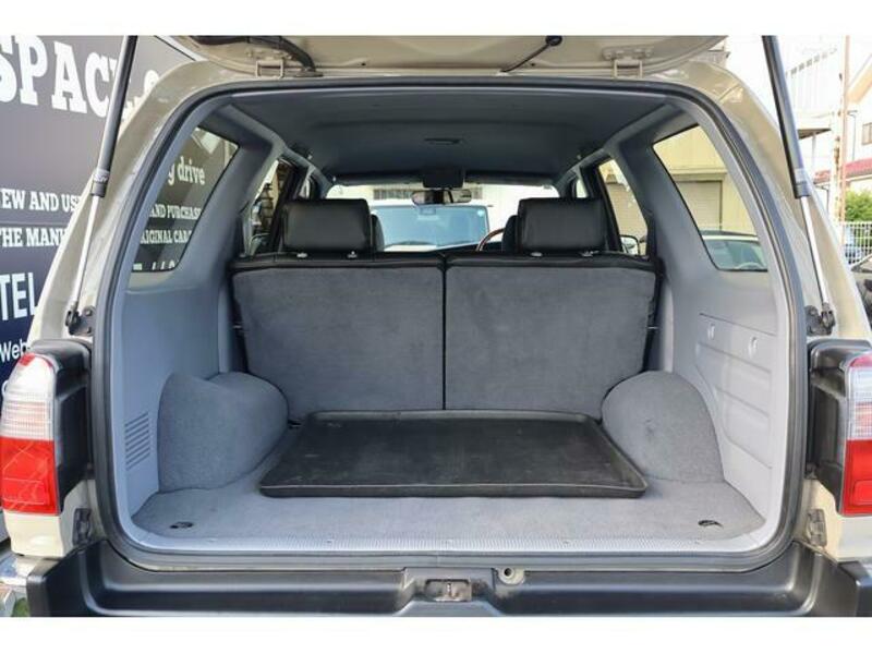 HILUX SURF