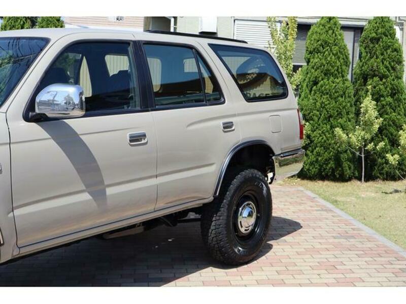 HILUX SURF
