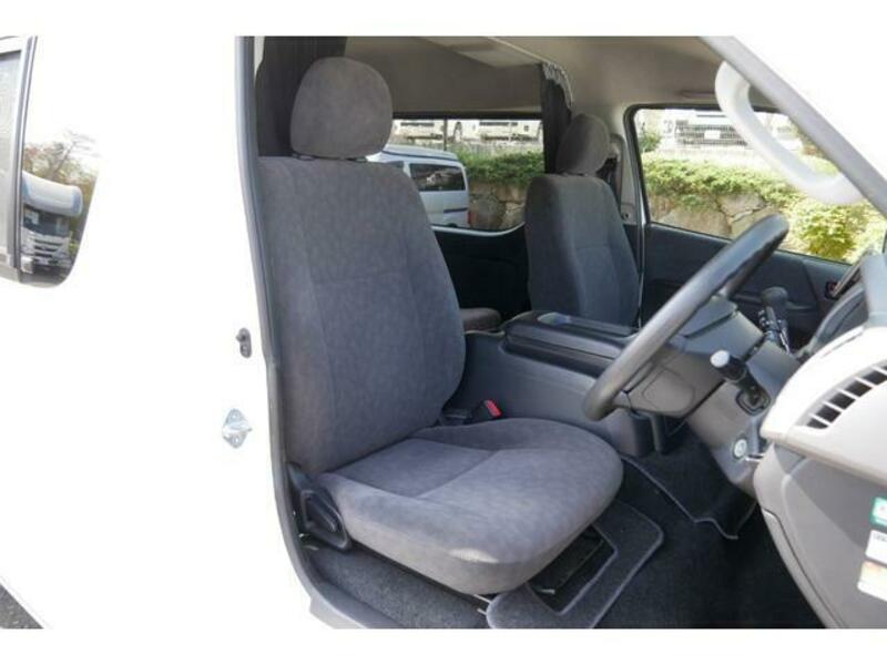 HIACE WAGON