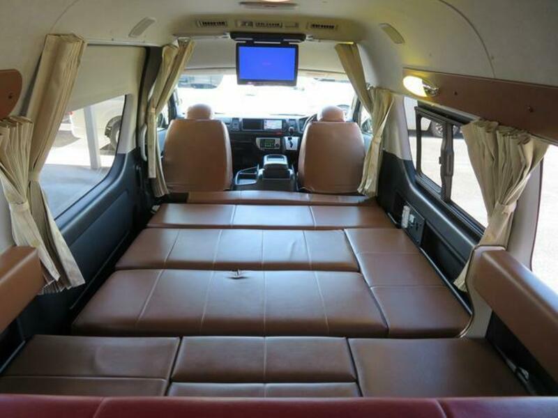 HIACE WAGON