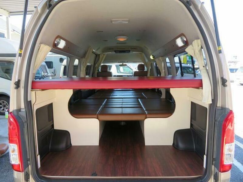 HIACE WAGON
