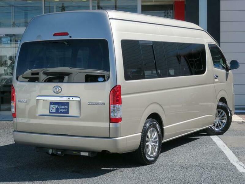 HIACE WAGON