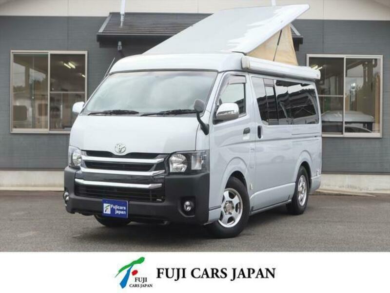 TOYOTA HIACE WAGON