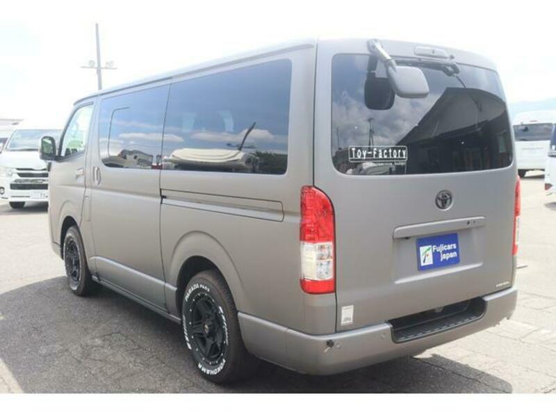 HIACE VAN