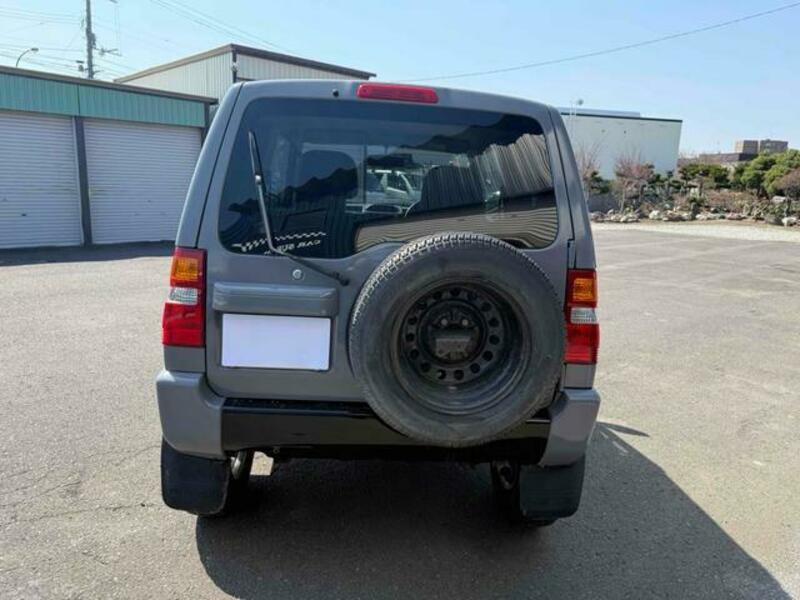 PAJERO MINI