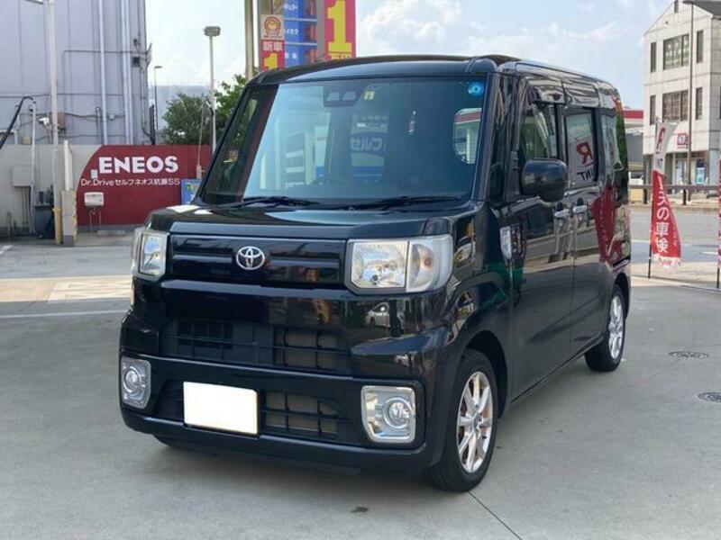 TOYOTA PIXIS MEGA