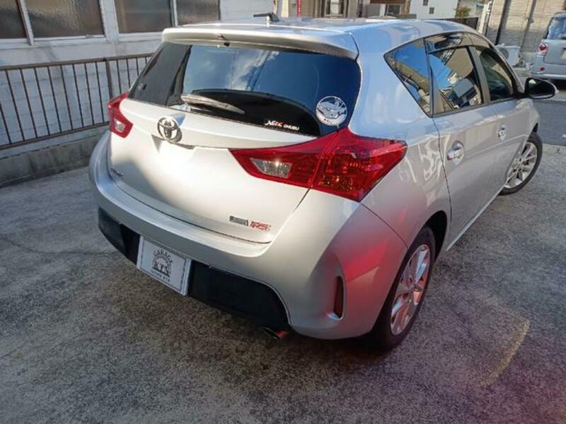 AURIS
