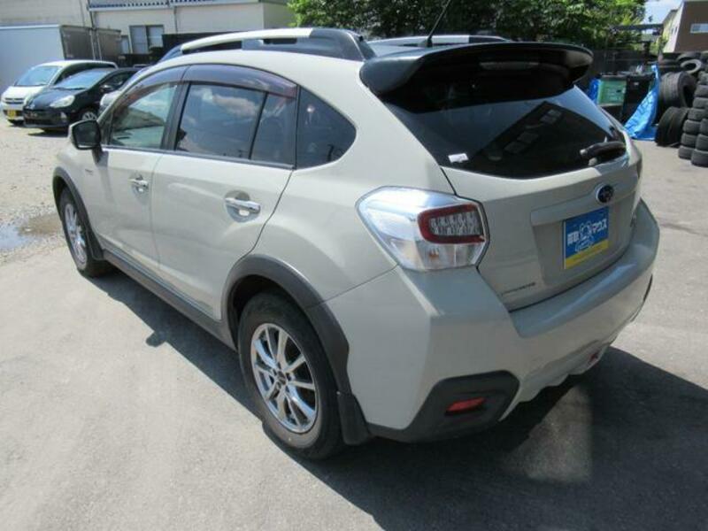 XV HYBRID